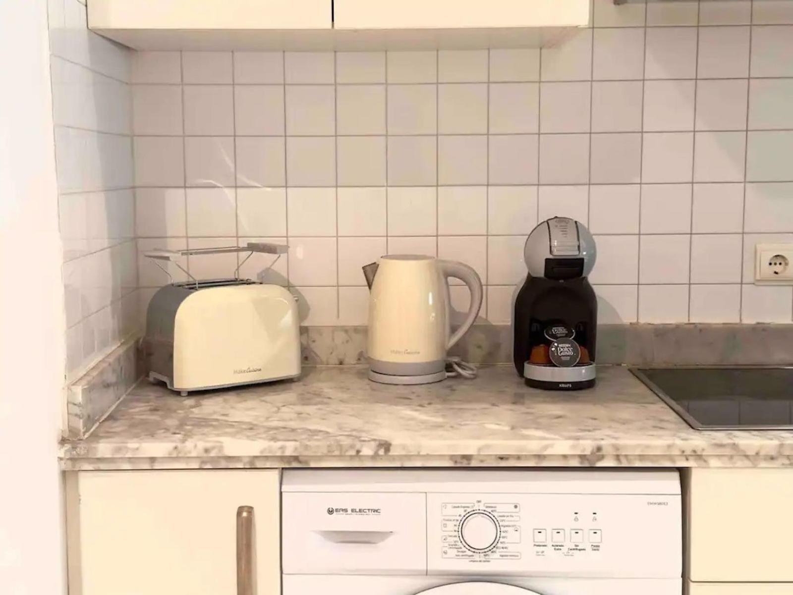 Lovely Apt In The City Center - 15M Walk Giralda Sewilla Zewnętrze zdjęcie