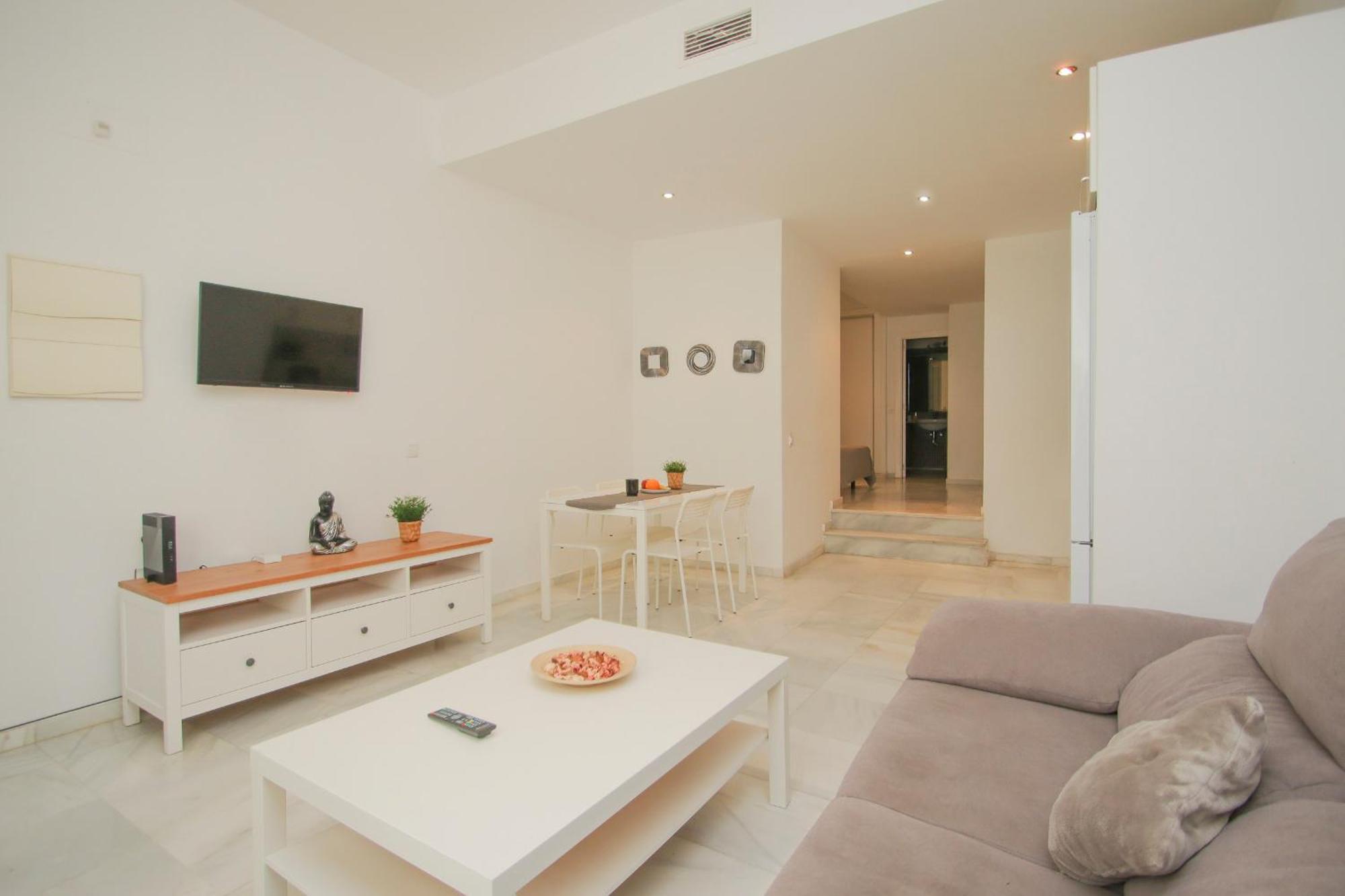 Lovely Apt In The City Center - 15M Walk Giralda Sewilla Zewnętrze zdjęcie