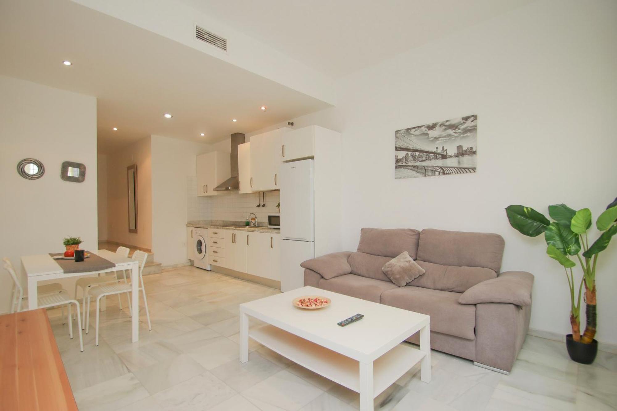 Lovely Apt In The City Center - 15M Walk Giralda Sewilla Zewnętrze zdjęcie